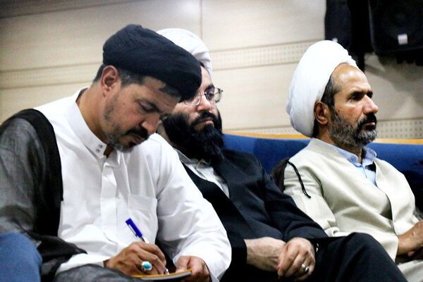 گردهمایی دبیران ستاد اقامه نماز و ائمه جماعت فرودگاه‌های کشور در مشهد