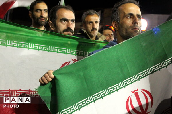 میدان ۲۲ بهمن گلوگاه، میعادگاه بیعت با انقلاب