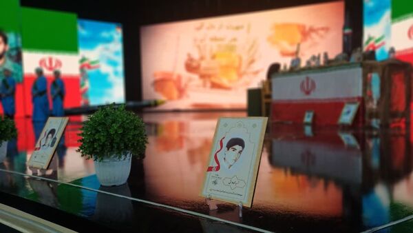 پیش‌کنگره معلمان و بیش از ۱۱۰۰ دانش‌آموز شهید منطقه ۱۶