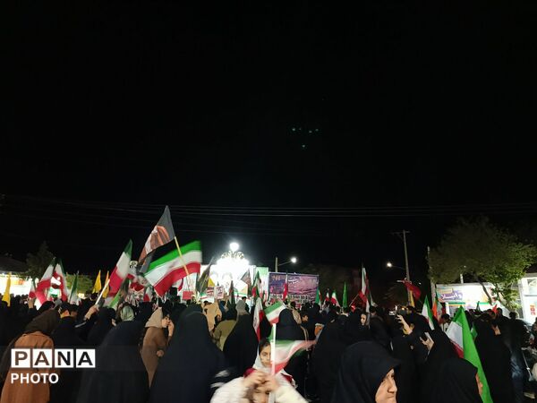 راهپیمایی شهروندان شهرستان مانه 