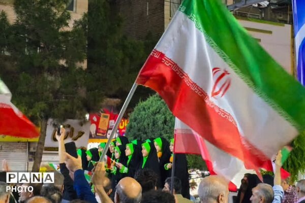 اجتماع باشکوه مردم اندیشه در فاز یک