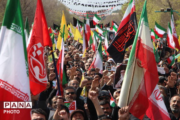قاب هایی از حماسه آفرینی یزدی ها در روز قدس