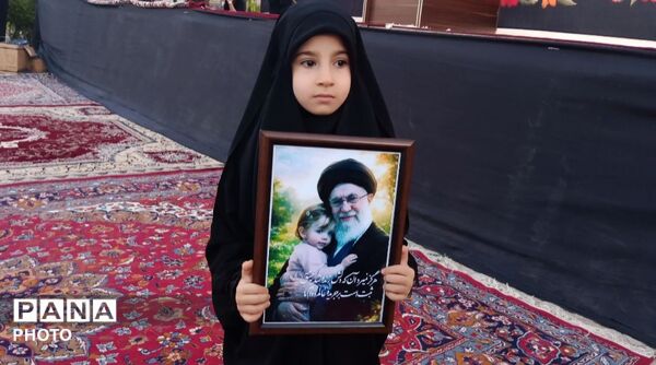  همایش بانوان حسینی با محوریت یادبود حضرت رقیه (ع) در نهاوند