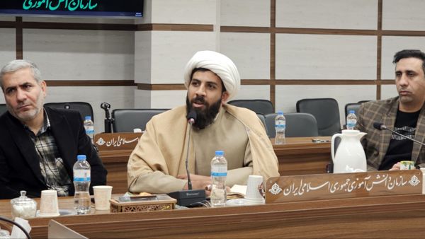 جلسه توسعه فعالیت‌های تربیتی و فرهنگی در گلستان