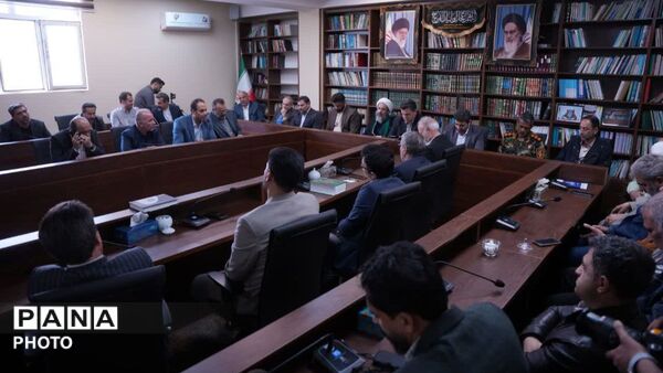 تجلیل از اعضای شوراهای اسلامی شهرستان فردیس