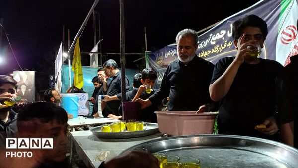 برپایی موکب قرارگاه جهادی شهرستان کاشمر در حاشیه اجتماعات عزاداری امام حسین