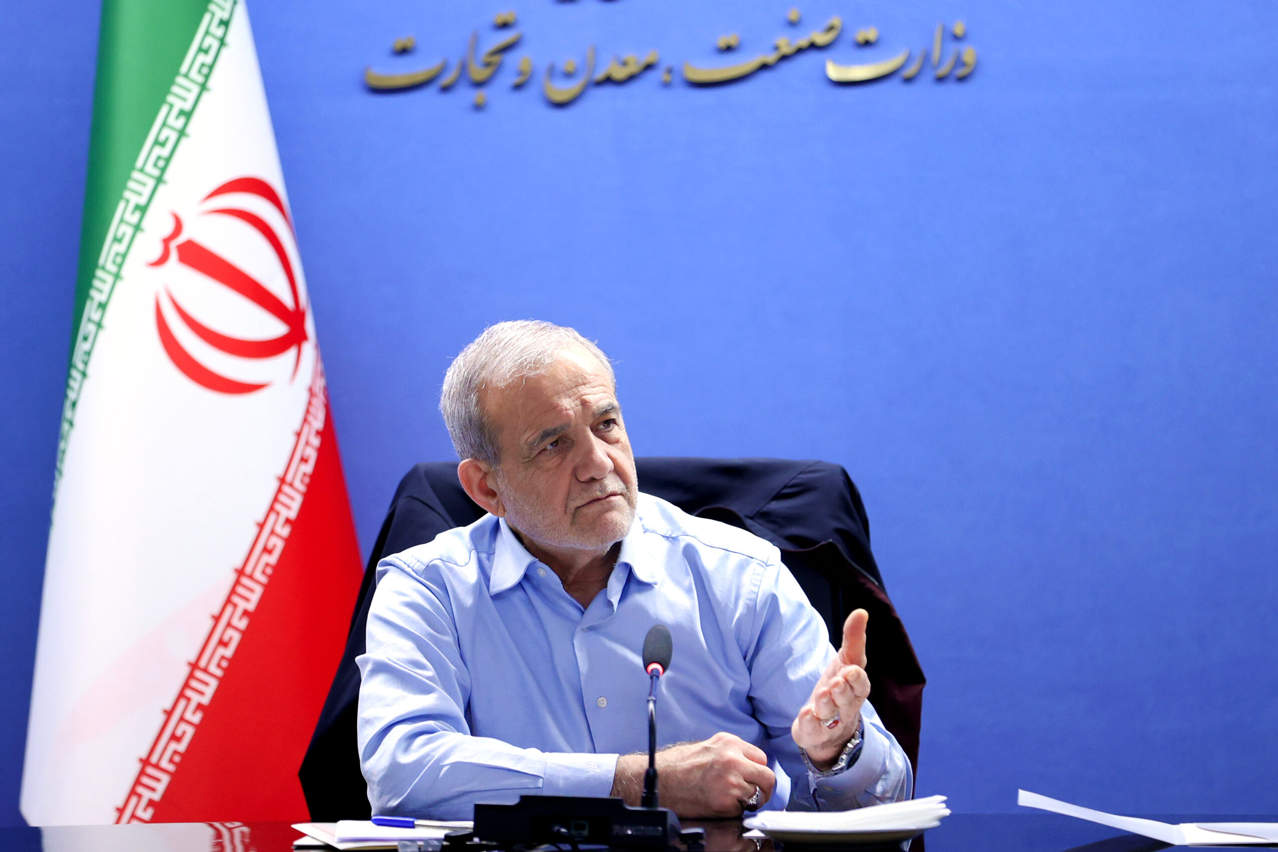 تأکید بر بهره‌گیری استانداران از ظرفیت فعالان اجتماعی در امور اجرایی