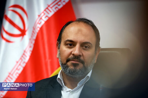 وبینار هم‌افزایی و همکاری در اجرای مطلوب غربالگری دانش‌آموزان متوسطه