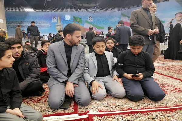 اجتماع عظیم صادقیون در مشهد