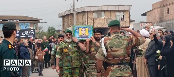 مراسم وادع کردکویی‌ها با شهید ناو دنا