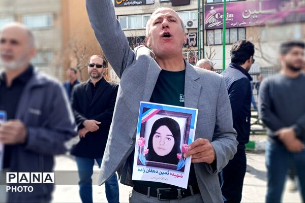 پردیس میزبان تشییع و تدفین پیکر خانواده شهید دهقان‌زاده 