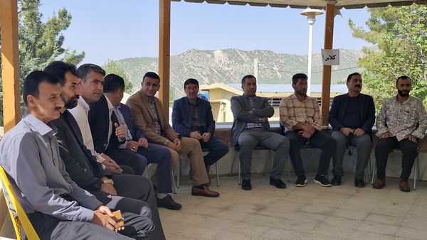 کارگاه‌های تخصصی برنامه ملی نماد ویژه مدیران مدارس شهرستان دنا در اردوگاه شهید مطهری سی‌سخت