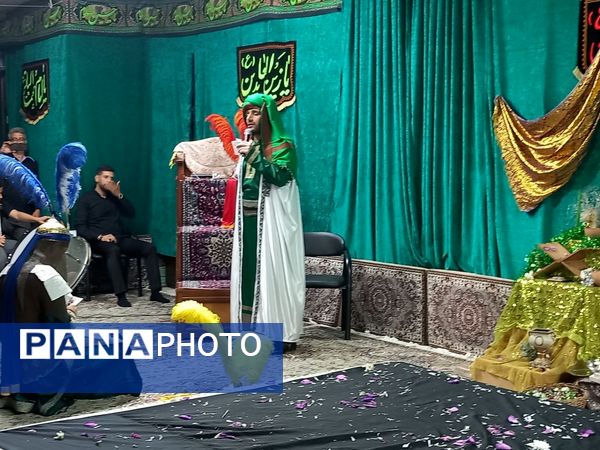تعزیه‌خوانی تاسوعا در حسینیه موسی بن جعفر (ع)