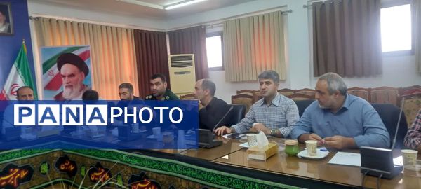 تقدیر از دانش‌آموز خبرنگار پانا در جویبار 