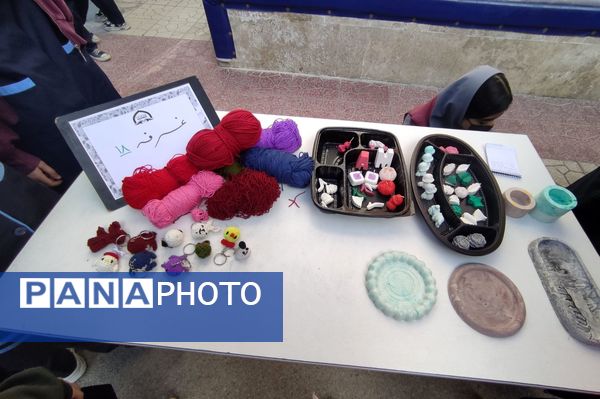 جشنواره خوارزمی «محور بازارچه» در دبیرستان دخترانه توحید