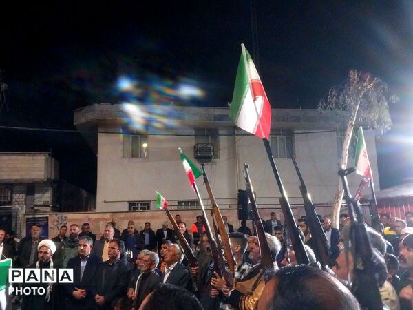 اجتماع باشکوه مردم معمولان در سوگ رهبر معظم انقلاب 