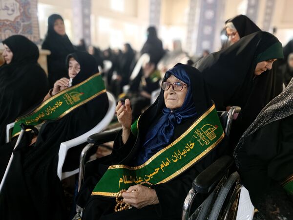 آیین گرامیداشت وفات حضرت ام البنین(س) و تکریم مادران و همسران شهدای شهرستان قدس