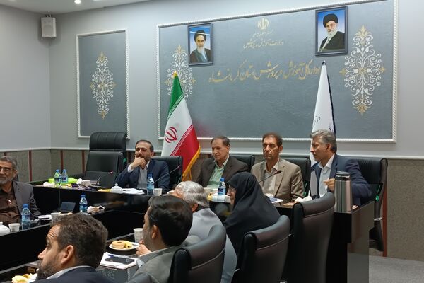 برگزاری نشست ستاد راهبری نماد و بازدید از مدارس