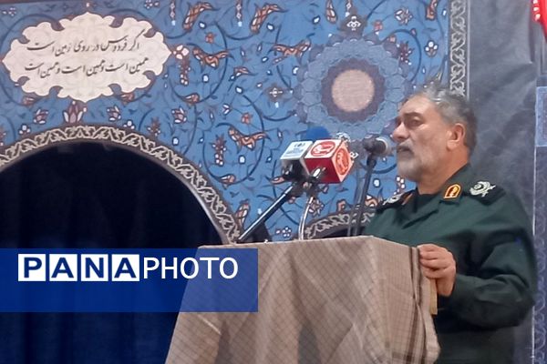 بزرگداشت پنجمین سالگرد شهادت شهید حاج قاسم سلیمانی در مصلی شهر قیامدشت ناحیه یک ری