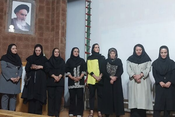 برگزاری انتخابات انجمن اولیا و مربیان در دبستان شهید مجید مجیدی ناحیه دو شهرری 