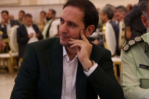 آیین بزرگداشت روز معلم ویژه معلمان و فرهنگیان ناحیه۲ بهارستان