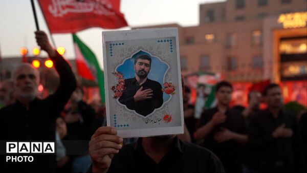اجتماع باشکوه عزاداران قائد شهید امت، امام خامنه‌ای، در اصفهان