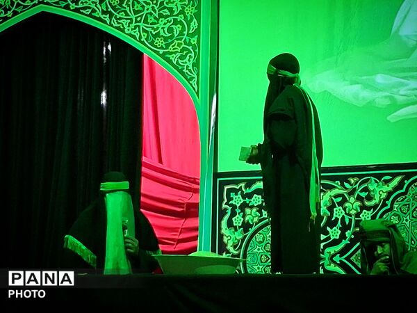 سوگواره تعزیه خوانی در امامزاده سید حمزه کاشمر