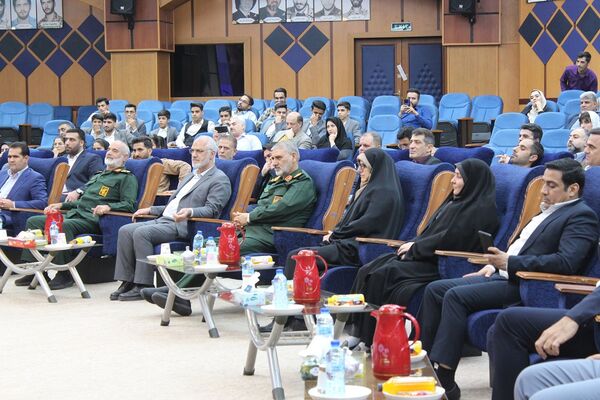 تجلیل از قهرمانان و مدال‌آوران خوزستانی