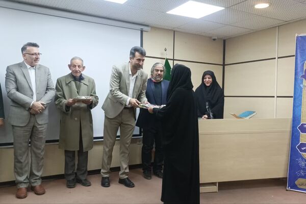 شبی برای هنر و همدلی؛ جشن افتخار فرزندان ایران در اختتامیه جشنواره‌ بسیج هنرمندان فارس