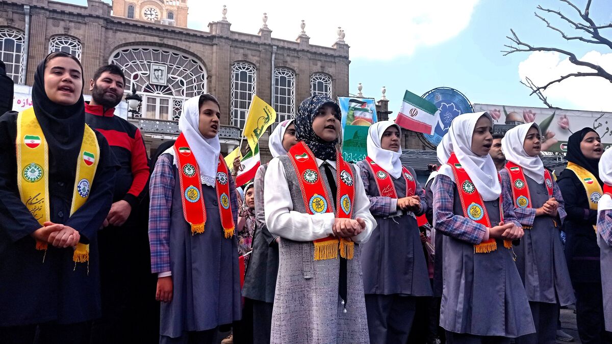 طنین «اسمع اسمع یا صهیون» گروه سرود دانش‌آموزان پیشتاز آذربایجان شرقی در روز قدس