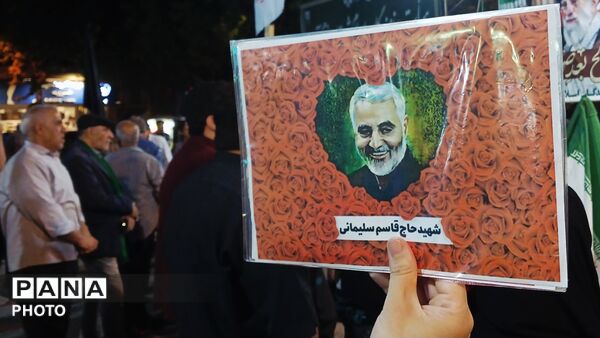 حضور گسترده مردم خرم‌ آباد در میدان امام (ره)، تجلی همبستگی مردمی