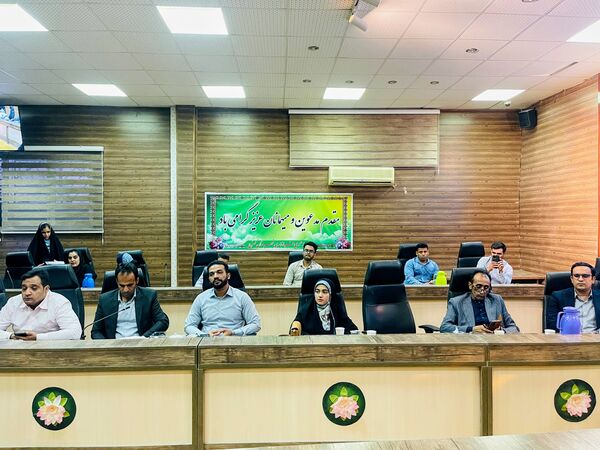 نشست هم‌اندیشی جوانان در شهرستان‌های فاریاب و کهنوج