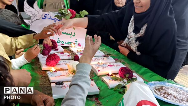 چهلمین روز شهادت دانش آموزان مدرسه میناب 