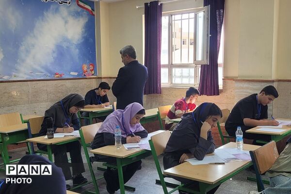 تجلی استعدادهای برتر در مرحله استانی جشنواره نوجوان خوارزمی