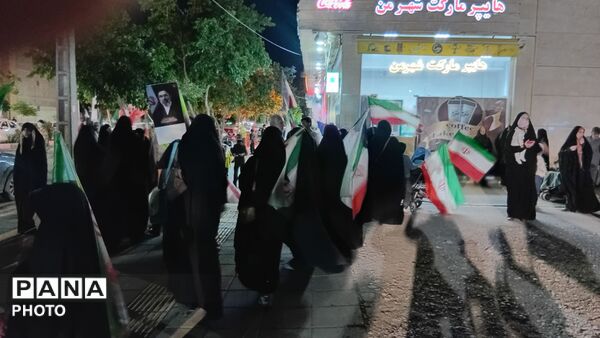 شب نود و هشتم شکوه حضور مردم در پیاده‌روی معنوی قاسم‌آباد