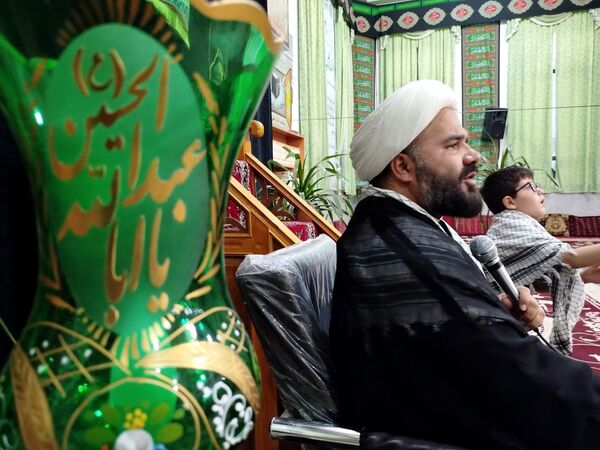 همایش تحلیلی بصیرتی بشارت فتح 