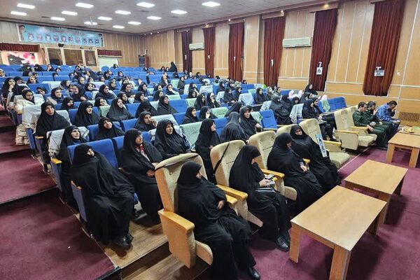 همایش بزرگ نسل قله نشینان در قرچک