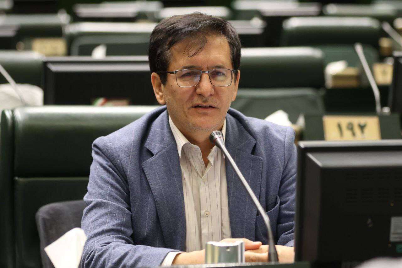 همراهی با رئیس‌جمهور در شرایط جنگ اقتصادی و روانی، یک ضرورت ملی است