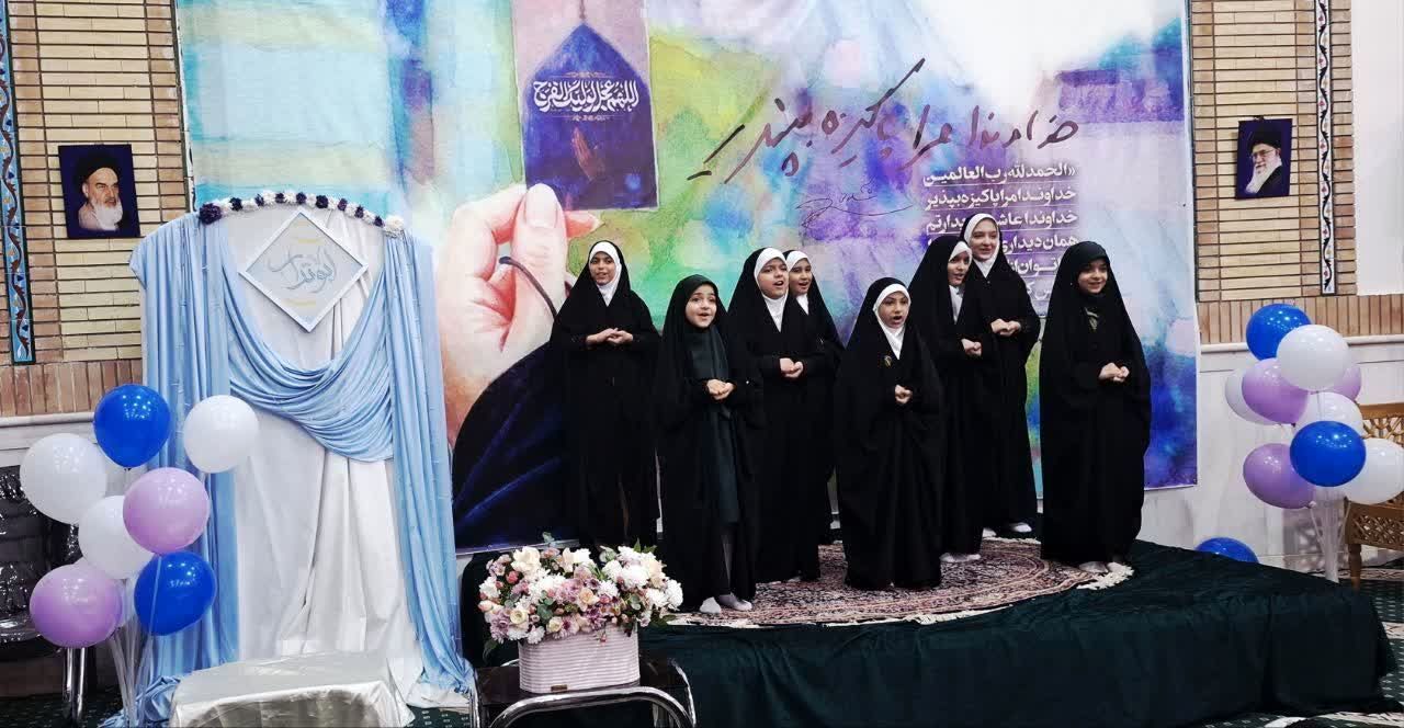  اعتکاف دانش آموزی در مسجد الغدیر