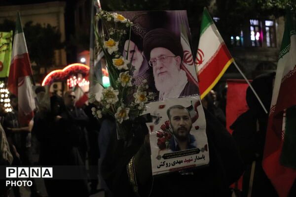 حضور گسترده فرهنگیان، دانش‌آموزان و اولیا در غرفه آموزش و پرورش نواحی پنج‌گانه تبریز به میزبانی ناحیه یک