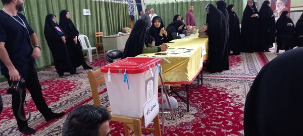حضور مردم شهرستان بجنورد در چهاردهمین دوره انتخابات ریاست‌جمهوری