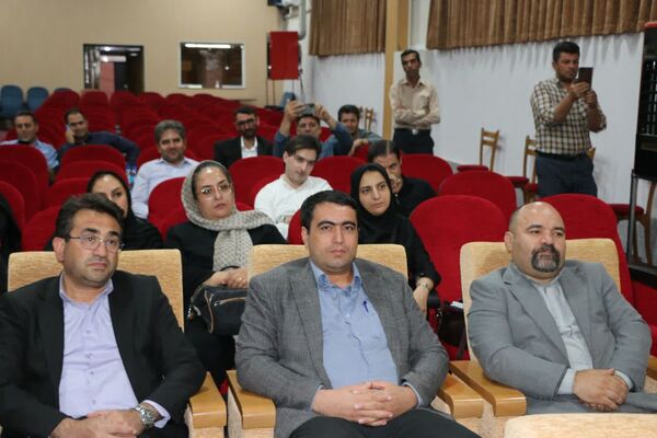  نشست خبری هفته دولت فرماندار اسکو