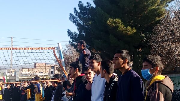 اولین روز از مسابقات گروهی والیبال در دبیرستان شاهد ابوذر گروهی 
