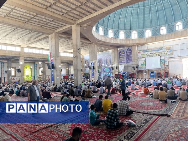 نماز عبادی سیاسی جمعه همزمان باهفته وحدت درنیشابور