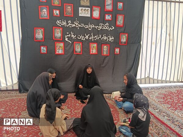 موکب خانم فاطمه الزهرا محله خضر در خدمت زائران سید الشهدا