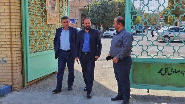 بازدید معاون پرورشی و فرهنگی البرز از پروژه مهر تا افتتاح مرکز مشاوره و بیعت با شهدا