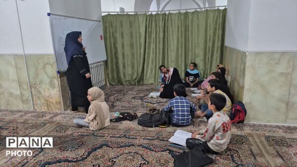 مسجدی که تبدیل به سنگر حفظ جبهه‌ دانش شد