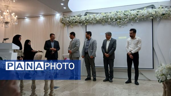 اولین جلسه انجمن اولیا مدرسه اندیشه شهرستان کاشمر 