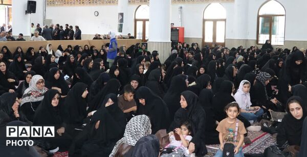 آیین گرامیداشت چهلم شهیدان ملکی در مصلای نظرآباد 