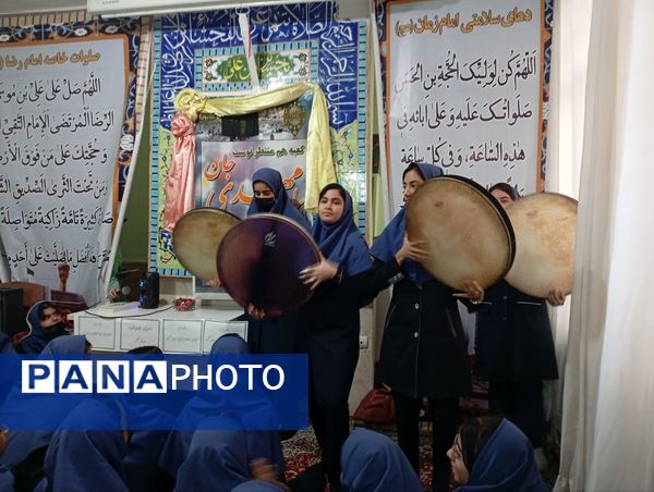 جشن نیمه‌شعبان در دبیرستان دکتر جواد حداد۲ ناحیه پنج مشهد